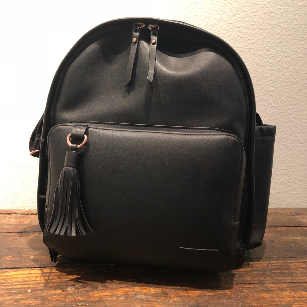 **sold** Skip hop Greenwich chic diaper backpack